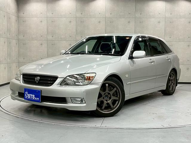 アルテッツァジータ AS200 Zエディション ユーザー様直接仕入れ 6速MT 社外サスペンション フォグランプ 社外17インチアルミ トランクタワーバー 革巻きステアリング 電格ドアミラー サイドバイザー リモコンキー ETC(19枚目)