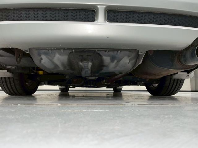 アルテッツァジータ AS200 Zエディション ユーザー様直接仕入れ 6速MT 社外サスペンション フォグランプ 社外17インチアルミ トランクタワーバー 革巻きステアリング 電格ドアミラー サイドバイザー リモコンキー ETC(20枚目)