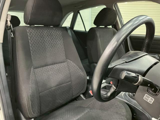 アルテッツァジータ AS200 Zエディション ユーザー様直接仕入れ 6速MT 社外サスペンション フォグランプ 社外17インチアルミ トランクタワーバー 革巻きステアリング 電格ドアミラー サイドバイザー リモコンキー ETC(41枚目)