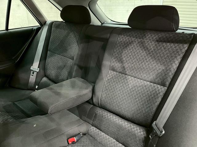 アルテッツァジータ AS200 Zエディション ユーザー様直接仕入れ 6速MT 社外サスペンション フォグランプ 社外17インチアルミ トランクタワーバー 革巻きステアリング 電格ドアミラー サイドバイザー リモコンキー ETC(52枚目)