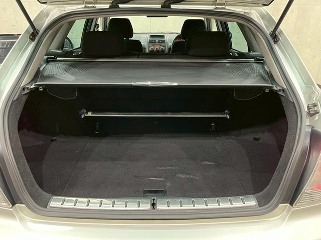 アルテッツァジータ AS200 Zエディション ユーザー様直接仕入れ 6速MT 社外サスペンション フォグランプ 社外17インチアルミ トランクタワーバー 革巻きステアリング 電格ドアミラー サイドバイザー リモコンキー ETC(54枚目)