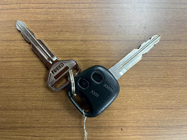 ミラジーノ ミニライトスペシャルリミテッド ユーザー様直接仕入れ ミニライト14インチAW スポーツマフラー 青チェック柄シート ALPINEオーディオ メッキパーツ サイドバイザー 電格ミラー パワーウインドウ リモコンキー 予備キー ETC(55枚目)