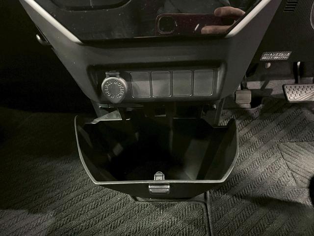 ルーミー カスタムG S モデリスタフルエアロ・マフラーカッター 両側パワスラ 純正ナビ フルセグTV Bluetooth バックモニター LEDライト 純正14AW クルコン プリクラッシュ 障害物センサー ドラレコ ETC(38枚目)