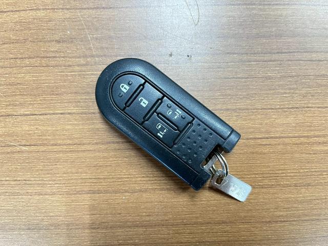 ルーミー カスタムG S モデリスタフルエアロ・マフラーカッター 両側パワスラ 純正ナビ フルセグTV Bluetooth バックモニター LEDライト 純正14AW クルコン プリクラッシュ 障害物センサー ドラレコ ETC(64枚目)