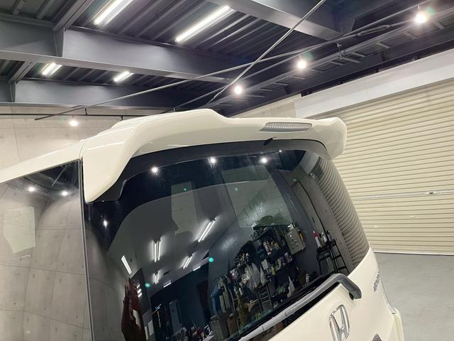 ステップワゴンスパーダ S ユーザー様直接仕入れ HIDヘッドライト フォグ 純正16インチアルミ 両側パワスラ 純正ナビ DVD再生 フリップダウンモニター バックカメラ ステアスイッチ パドルシフト 電格ミラー ETC車載器(20枚目)