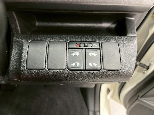 ステップワゴンスパーダ S ユーザー様直接仕入れ HIDヘッドライト フォグ 純正16インチアルミ 両側パワスラ 純正ナビ DVD再生 フリップダウンモニター バックカメラ ステアスイッチ パドルシフト 電格ミラー ETC車載器(29枚目)