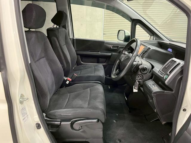 ステップワゴンスパーダ S ユーザー様直接仕入れ HIDヘッドライト フォグ 純正16インチアルミ 両側パワスラ 純正ナビ DVD再生 フリップダウンモニター バックカメラ ステアスイッチ パドルシフト 電格ミラー ETC車載器(43枚目)