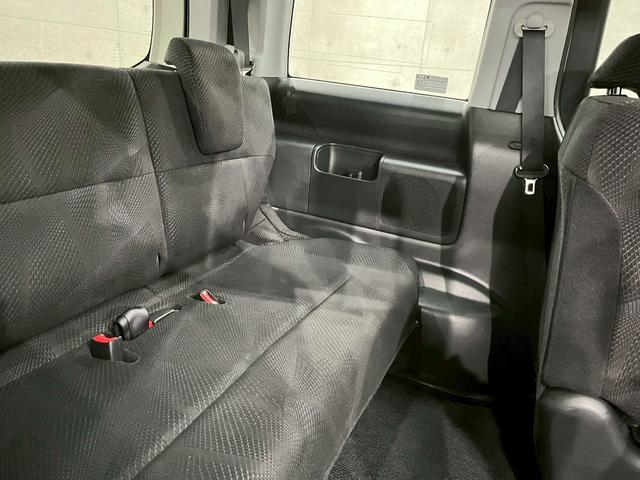 ステップワゴンスパーダ S ユーザー様直接仕入れ HIDヘッドライト フォグ 純正16インチアルミ 両側パワスラ 純正ナビ DVD再生 フリップダウンモニター バックカメラ ステアスイッチ パドルシフト 電格ミラー ETC車載器(57枚目)