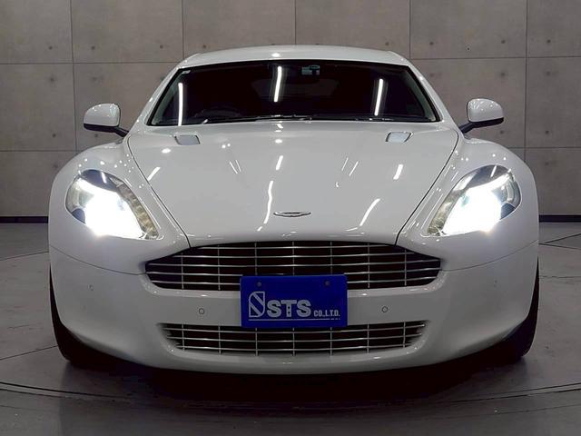 ラピード ベースグレード　ユーザー様直接仕入れ　Ｖ１２エンジン　純正２０インチゴールド塗装ＡＷ　純正ナビ　バックモニター　茶レザーシート　パワーシート　シートヒーター　タッチトロニック　Ｂａｎｇ＆Ｏｌｆｓｅｎスピーカー　ＥＴＣ（9枚目）