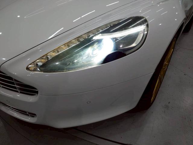 ラピード ベースグレード　ユーザー様直接仕入れ　Ｖ１２エンジン　純正２０インチゴールド塗装ＡＷ　純正ナビ　バックモニター　茶レザーシート　パワーシート　シートヒーター　タッチトロニック　Ｂａｎｇ＆Ｏｌｆｓｅｎスピーカー　ＥＴＣ（11枚目）