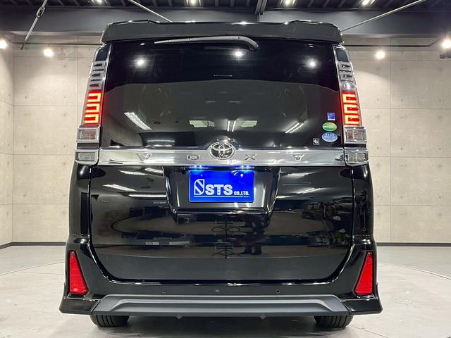 ヴォクシー ＺＳ　煌ＩＩ　ワンオーナー　ＴＲＤエアロ　１６インチＡＷ　両側パワスラ　ＬＥＤヘッドライト　純正ナビ　フルセグＴＶ　Ｂｌｕｅｔｏｏｔｈ接続　リアカメラ　フリップダウン　オートクルーズ　ドラレコ　スマートキー　ＥＴＣ（16枚目）