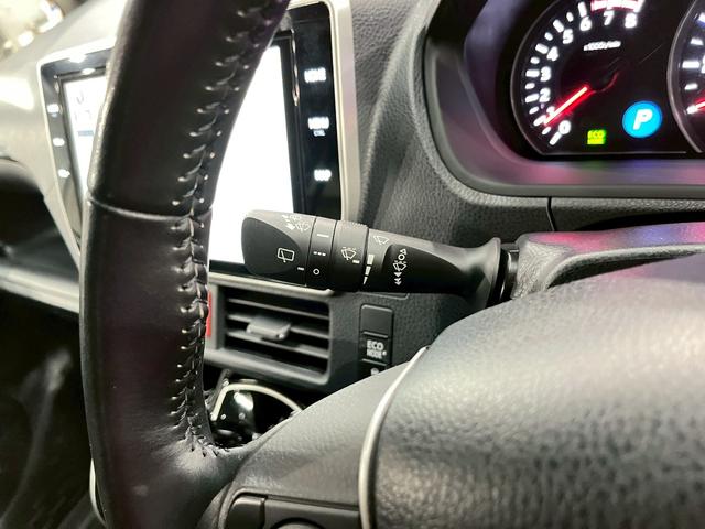 ヴォクシー ＺＳ　煌ＩＩ　ワンオーナー　ＴＲＤエアロ　１６インチＡＷ　両側パワスラ　ＬＥＤヘッドライト　純正ナビ　フルセグＴＶ　Ｂｌｕｅｔｏｏｔｈ接続　リアカメラ　フリップダウン　オートクルーズ　ドラレコ　スマートキー　ＥＴＣ（29枚目）