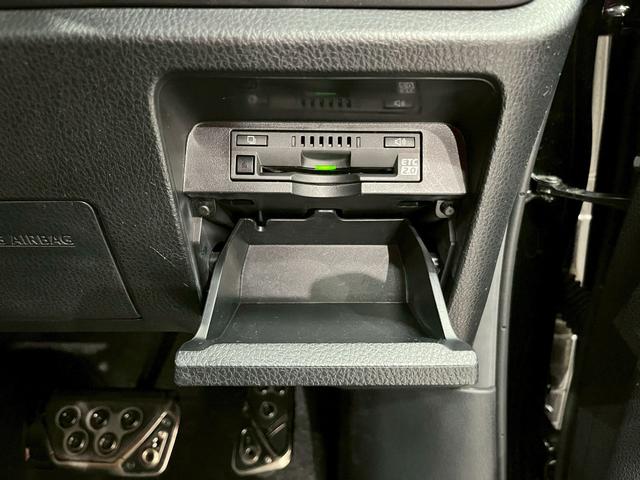 ヴォクシー ＺＳ　煌ＩＩ　ワンオーナー　ＴＲＤエアロ　１６インチＡＷ　両側パワスラ　ＬＥＤヘッドライト　純正ナビ　フルセグＴＶ　Ｂｌｕｅｔｏｏｔｈ接続　リアカメラ　フリップダウン　オートクルーズ　ドラレコ　スマートキー　ＥＴＣ（32枚目）