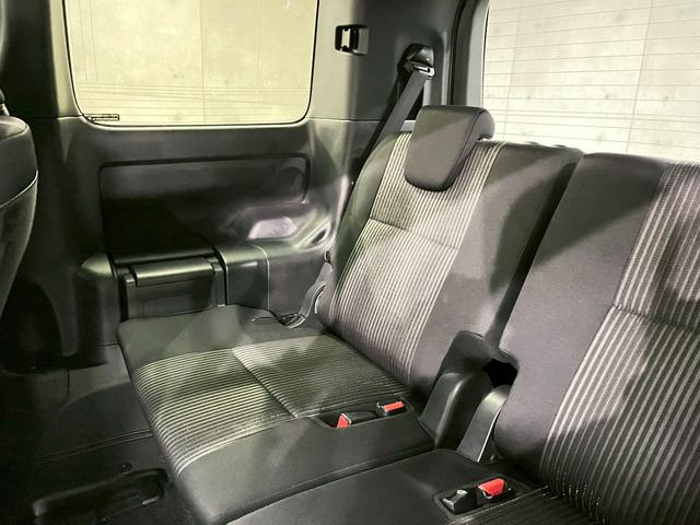 ヴォクシー ＺＳ　煌ＩＩ　ワンオーナー　ＴＲＤエアロ　１６インチＡＷ　両側パワスラ　ＬＥＤヘッドライト　純正ナビ　フルセグＴＶ　Ｂｌｕｅｔｏｏｔｈ接続　リアカメラ　フリップダウン　オートクルーズ　ドラレコ　スマートキー　ＥＴＣ（62枚目）