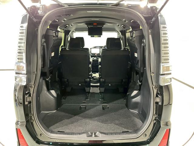 ヴォクシー ＺＳ　煌ＩＩ　ワンオーナー　ＴＲＤエアロ　１６インチＡＷ　両側パワスラ　ＬＥＤヘッドライト　純正ナビ　フルセグＴＶ　Ｂｌｕｅｔｏｏｔｈ接続　リアカメラ　フリップダウン　オートクルーズ　ドラレコ　スマートキー　ＥＴＣ（66枚目）