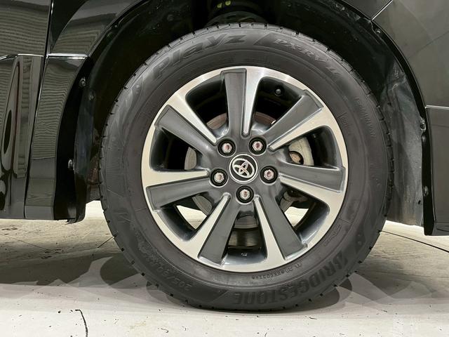 ヴォクシー ＺＳ　煌ＩＩ　ワンオーナー　ＴＲＤエアロ　１６インチＡＷ　両側パワスラ　ＬＥＤヘッドライト　純正ナビ　フルセグＴＶ　Ｂｌｕｅｔｏｏｔｈ接続　リアカメラ　フリップダウン　オートクルーズ　ドラレコ　スマートキー　ＥＴＣ（68枚目）