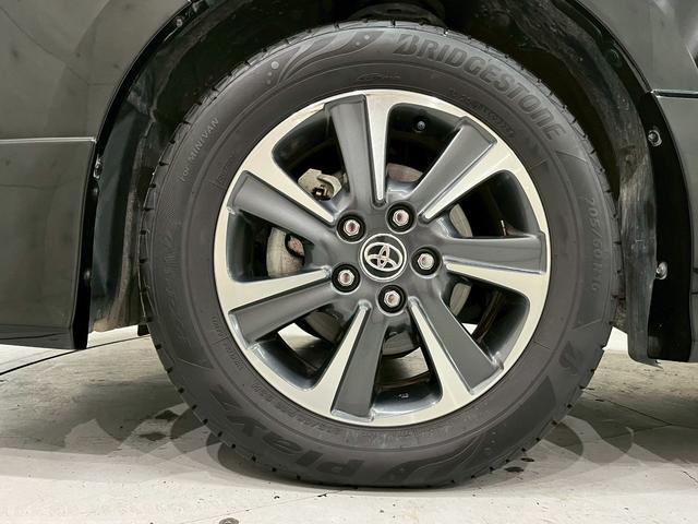 ヴォクシー ＺＳ　煌ＩＩ　ワンオーナー　ＴＲＤエアロ　１６インチＡＷ　両側パワスラ　ＬＥＤヘッドライト　純正ナビ　フルセグＴＶ　Ｂｌｕｅｔｏｏｔｈ接続　リアカメラ　フリップダウン　オートクルーズ　ドラレコ　スマートキー　ＥＴＣ（70枚目）