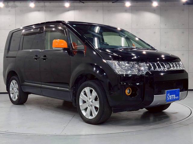 デリカＤ：５ Ｄ　パワーパッケージ　ユーザー様直接仕入れ　７人乗り　追加メーター　純正ナビ　フルセグＴＶ　ＢＴ接続　バックカメラ　フリップダウンモニター　シートヒーター　ＨＩＤライト　フォグ　純正１８ＡＷ　両側パワスラ　ドラレコ　ＥＴＣ（12枚目）