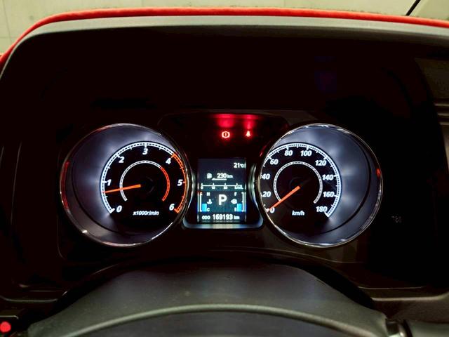 デリカＤ：５ Ｄ　パワーパッケージ　ユーザー様直接仕入れ　７人乗り　追加メーター　純正ナビ　フルセグＴＶ　ＢＴ接続　バックカメラ　フリップダウンモニター　シートヒーター　ＨＩＤライト　フォグ　純正１８ＡＷ　両側パワスラ　ドラレコ　ＥＴＣ（24枚目）