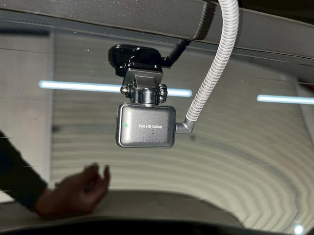 マーチ ボレロ　ユーザー様直接仕入れ車両　専用エクステリア・１４インチアルミ　純正ナビ　フルセグＴＶ　Ｂｌｕｅｔｏｏｔｈ　バックモニター　ドラレコ　メッキドアハンドル　革巻きステア　インテリジェントキー　ＥＴＣ車載器（29枚目）