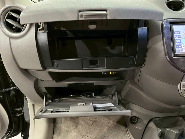 マーチ ボレロ　ユーザー様直接仕入れ車両　専用エクステリア・１４インチアルミ　純正ナビ　フルセグＴＶ　Ｂｌｕｅｔｏｏｔｈ　バックモニター　ドラレコ　メッキドアハンドル　革巻きステア　インテリジェントキー　ＥＴＣ車載器（34枚目）