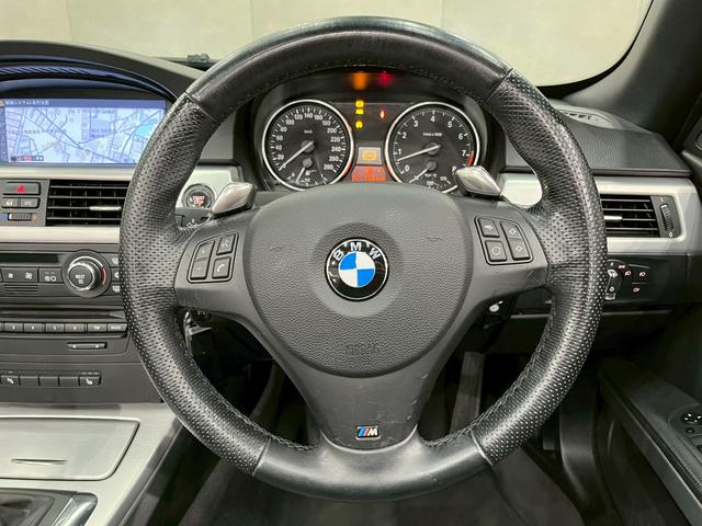 ３シリーズ ３３５ｉカブリオレ　Ｍスポーツパッケージ　ユーザー様直接仕入　ＥＮＥＲＧＹフルエアロ　社外４本出しマフラー・ダウンサス・２０インチＡＷ　ＨＩＤヘッドライト　フォグ　レザーシート　パワーシート　純正ナビ　クルコン　スマートキー　予備キー　ＥＴＣ（31枚目）