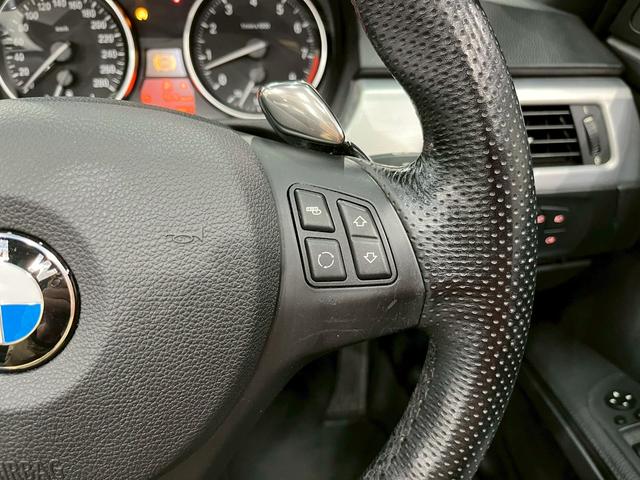 ３シリーズ ３３５ｉカブリオレ　Ｍスポーツパッケージ　ユーザー様直接仕入　ＥＮＥＲＧＹフルエアロ　社外４本出しマフラー・ダウンサス・２０インチＡＷ　ＨＩＤヘッドライト　フォグ　レザーシート　パワーシート　純正ナビ　クルコン　スマートキー　予備キー　ＥＴＣ（33枚目）