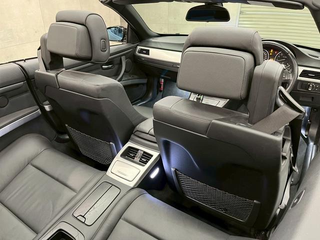 ３シリーズ ３３５ｉカブリオレ　Ｍスポーツパッケージ　ユーザー様直接仕入　ＥＮＥＲＧＹフルエアロ　社外４本出しマフラー・ダウンサス・２０インチＡＷ　ＨＩＤヘッドライト　フォグ　レザーシート　パワーシート　純正ナビ　クルコン　スマートキー　予備キー　ＥＴＣ（64枚目）