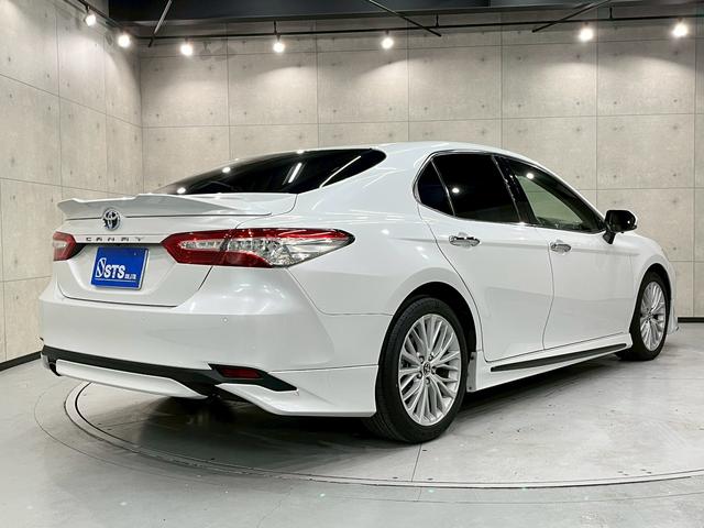 カムリ Ｇレザーパッケージ　ワンオーナー　ＴＲＤフルエアロ　トランクスポイラー　ＬＥＤヘッドライト　純正ＡＷ　純正ナビ　フルセグＴＶ　ＢＴ接続　バックカメラ　革シート　パワーシート　シートヒーター　置くだけ充電　ドラレコ　ＥＴＣ（14枚目）