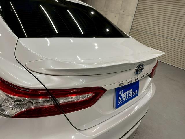 カムリ Ｇレザーパッケージ　ワンオーナー　ＴＲＤフルエアロ　トランクスポイラー　ＬＥＤヘッドライト　純正ＡＷ　純正ナビ　フルセグＴＶ　ＢＴ接続　バックカメラ　革シート　パワーシート　シートヒーター　置くだけ充電　ドラレコ　ＥＴＣ（22枚目）