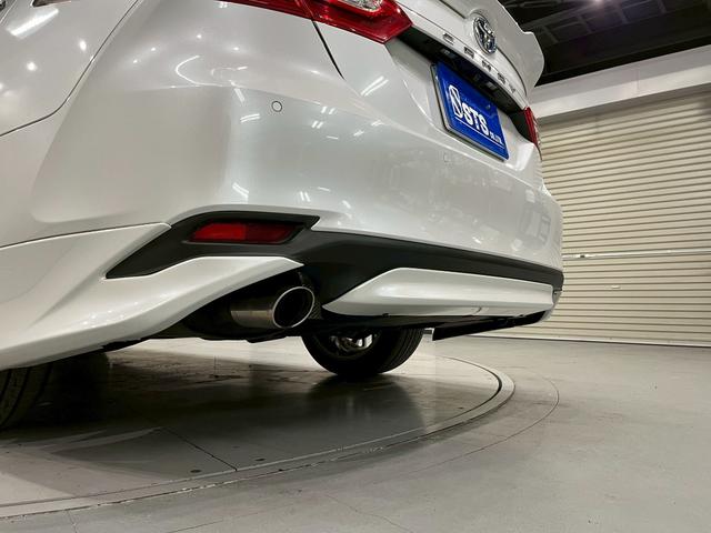 カムリ Ｇレザーパッケージ　ワンオーナー　ＴＲＤフルエアロ　トランクスポイラー　ＬＥＤヘッドライト　純正ＡＷ　純正ナビ　フルセグＴＶ　ＢＴ接続　バックカメラ　革シート　パワーシート　シートヒーター　置くだけ充電　ドラレコ　ＥＴＣ（23枚目）