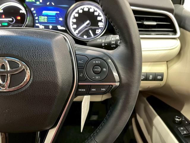 カムリ Ｇレザーパッケージ　ワンオーナー　ＴＲＤフルエアロ　トランクスポイラー　ＬＥＤヘッドライト　純正ＡＷ　純正ナビ　フルセグＴＶ　ＢＴ接続　バックカメラ　革シート　パワーシート　シートヒーター　置くだけ充電　ドラレコ　ＥＴＣ（29枚目）
