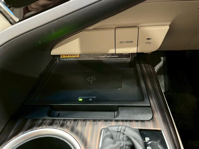 カムリ Ｇレザーパッケージ　ワンオーナー　ＴＲＤフルエアロ　トランクスポイラー　ＬＥＤヘッドライト　純正ＡＷ　純正ナビ　フルセグＴＶ　ＢＴ接続　バックカメラ　革シート　パワーシート　シートヒーター　置くだけ充電　ドラレコ　ＥＴＣ（38枚目）