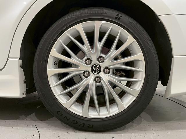 カムリ Ｇレザーパッケージ　ワンオーナー　ＴＲＤフルエアロ　トランクスポイラー　ＬＥＤヘッドライト　純正ＡＷ　純正ナビ　フルセグＴＶ　ＢＴ接続　バックカメラ　革シート　パワーシート　シートヒーター　置くだけ充電　ドラレコ　ＥＴＣ（65枚目）