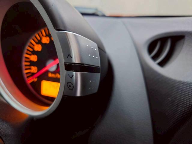 フェアレディＺ バージョンＴ　ＨＫＳマフラー　ＡＤＶＡＮ１９インチＡＷ　リアスポイラ　社外エアクリ　ＨＩＤライト　社外ナビ　デジタルＴＶ　ＢＴ接続　リアカメラ　黒革シート　電動シート　シートヒーター　ＭＯＭＯステ　ドラレコ　ＥＴＣ（30枚目）