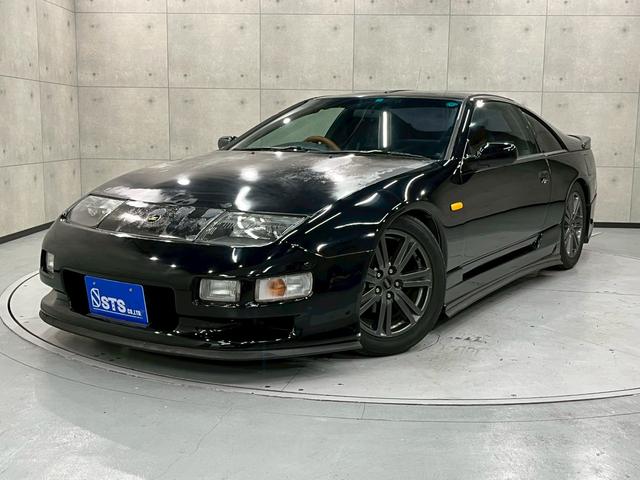 フェアレディＺ バージョンＳ　２ｂｙ２Ｔバールーフ　ＪＵＮオートフロントバンパー　ＭＩＳＳＩＯＮサイドステップ・リアハーフスポイラー　前期リアスポイラー　ＴＥＩＮ車高調　ＲＡＹＳ１７インチＡＷ　ＡＰｅｘｉマフラー　水中花シフトノブ（19枚目）