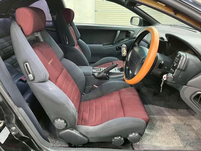 フェアレディＺ バージョンＳ　２ｂｙ２Ｔバールーフ　ＪＵＮオートフロントバンパー　ＭＩＳＳＩＯＮサイドステップ・リアハーフスポイラー　前期リアスポイラー　ＴＥＩＮ車高調　ＲＡＹＳ１７インチＡＷ　ＡＰｅｘｉマフラー　水中花シフトノブ（44枚目）