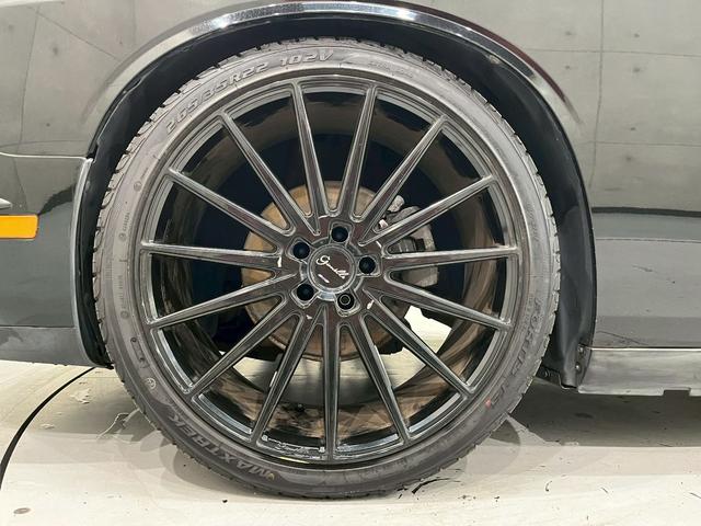 ダッジ・チャレンジャー SXT 2011年モデル 社外22インチAW 社外ナビ フルセグTV BT接続 バックカメラ 黒革シート パワーシート HIDヘッドライト フォグ カーボンインパネ リモコンキー ETC ユーザー様直接仕入れ(57枚目)