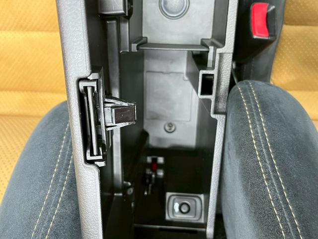 コペン アルティメットエディションII 5速MT スーパーLSD 純正BBS製15AW 純正ビルシュタイン HIDライト フォグ 社外ナビ フルセグTV Bluetooth 純正RECAROシート シートヒーター 純正MOMOステア ETC(35枚目)