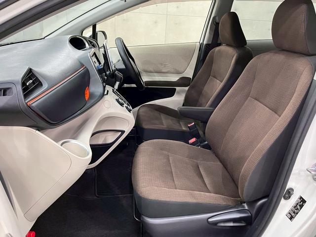 シエンタ Ｇ　ユーザー様直接仕入れ　社外１５インチＡＷ　両側パワスラ　社外ナビ　デジタルＴＶ　Ｂｌｕｅｔｏｏｔｈ　バックモニター　ドラレコ　スマートキー　予備キー　ＥＴＣ車載器　純正ホイールキャップ×スタッドレス有（48枚目）