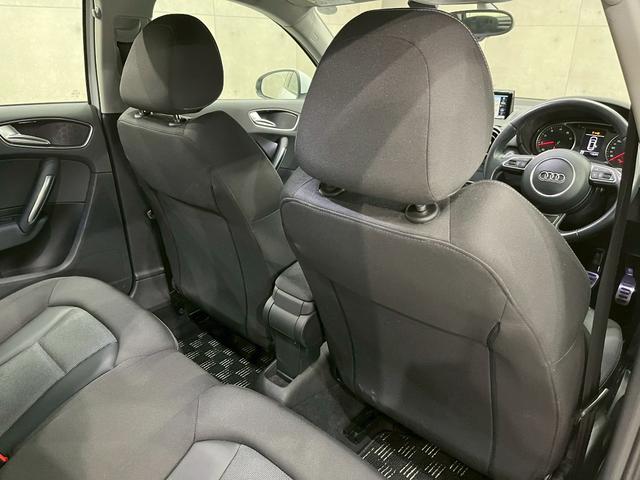 �O�I�[�i�[�l���璼�ڔ�����点�Ē��������Ԃł��B���ڂ��b�����������ăR���f�B�V������c�����Ă���ׁA�W�����Ă���ԗ���Ԃɂ͎��M������܂��I����Ƃ����Ԃ���������������