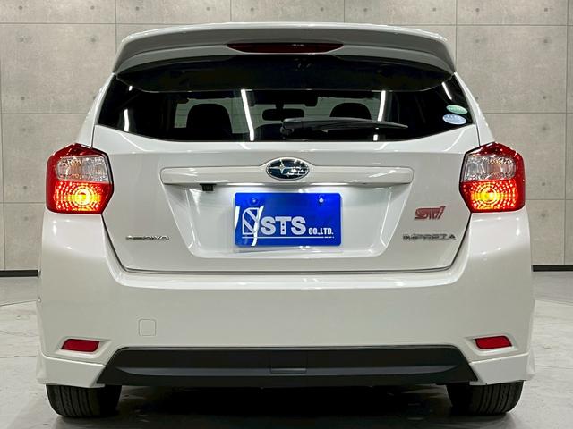 インプレッサスポーツ ２．０ｉ－Ｓリミテッドアイサイト　フルエアロ　メッシュグリル　リアスポイラー　ＳＴＩタワーバー　１７インチアルミ　純正ナビ　フルセグＴＶ　バックモニター　パワーシート　ステアスイッチ　レーダークルーズ　スマートキー　スペアキー　ＥＴＣ（16枚目）