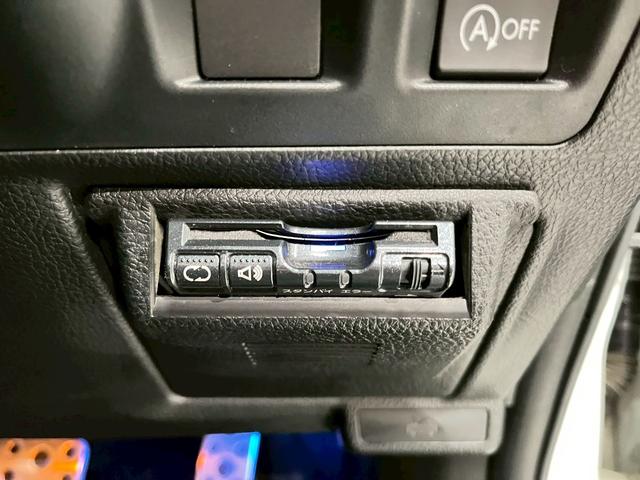 インプレッサスポーツ ２．０ｉ－Ｓリミテッドアイサイト　フルエアロ　メッシュグリル　リアスポイラー　ＳＴＩタワーバー　１７インチアルミ　純正ナビ　フルセグＴＶ　バックモニター　パワーシート　ステアスイッチ　レーダークルーズ　スマートキー　スペアキー　ＥＴＣ（33枚目）