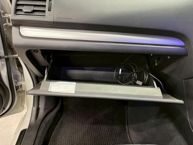 インプレッサスポーツ ２．０ｉ－Ｓリミテッドアイサイト　フルエアロ　メッシュグリル　リアスポイラー　ＳＴＩタワーバー　１７インチアルミ　純正ナビ　フルセグＴＶ　バックモニター　パワーシート　ステアスイッチ　レーダークルーズ　スマートキー　スペアキー　ＥＴＣ（44枚目）