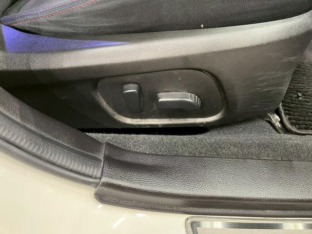 インプレッサスポーツ ２．０ｉ－Ｓリミテッドアイサイト　フルエアロ　メッシュグリル　リアスポイラー　ＳＴＩタワーバー　１７インチアルミ　純正ナビ　フルセグＴＶ　バックモニター　パワーシート　ステアスイッチ　レーダークルーズ　スマートキー　スペアキー　ＥＴＣ（53枚目）