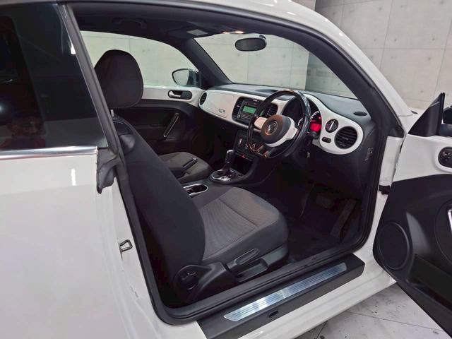 ザ・ビートル デザイン　ハルトデザインエアロ　リアスポイラー　ＢＯＲＢＥＴ１８インチＡＷ　ＨＩＤヘッドライト　純正オーディオ　ＣＤ再生　エアコン　革巻きステア　リモコンキー　ＥＴＣ車載器　実走行５．９万キロ台（41枚目）