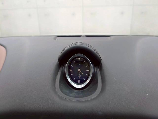 ギブリ Ｓ　サンルーフ　純正ＡＷ　レッドブレーキキャリパー　茶革シート　パワーシート　シートヒーター　リアサンシェード　純正ナビ　フルセグＴＶ　Ｂｌｕｅｔｏｏｔｈ　バックカメラ　前後ドラレコ　スマートキー　ＥＴＣ（39枚目）