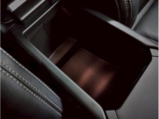 ＸＣ４０ Ｂ４　ＡＷＤ　インスクリプション　ワンオーナー／点検整備付／禁煙／記録簿／ナビ／フルセグ／ＥＴＣ／１９ＡＷ／黒革シート／ＡＣＣ／全周囲カメラ／ＬＥＤ／デイライト／シートヒーター／Ｂｌｕｅｔｏｏｔｈ／ブラインドスポット／前後ドラレコ（39枚目）