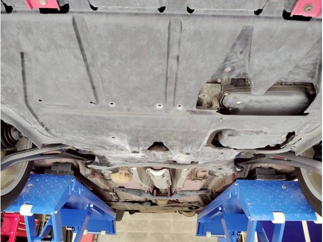 TTクーペ 1.8T 車検整備付/修復歴無/禁煙/ハーフレザー/ETC/17AW/キーレス/オートエアコン/HID/MTモード付AT/シートヒーター(15枚目)