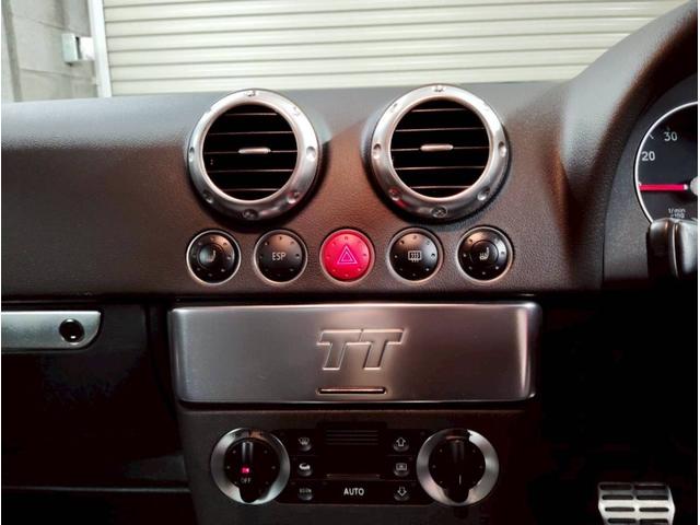 TTクーペ 1.8T 車検整備付/修復歴無/禁煙/ハーフレザー/ETC/17AW/キーレス/オートエアコン/HID/MTモード付AT/シートヒーター(28枚目)